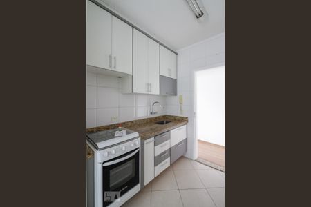 Apartamento para alugar com 61m², 2 quartos e 2 vagas Apartamento para alugar com 61m², 2 quartos e 2 vagasCozinha