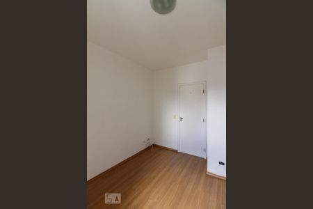 Quarto de apartamento para alugar com 2 quartos, 61m² em Vila Osasco, Osasco