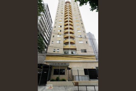 Apartamento para alugar com 61m², 2 quartos e 2 vagas Apartamento para alugar com 61m², 2 quartos e 2 vagasFachada