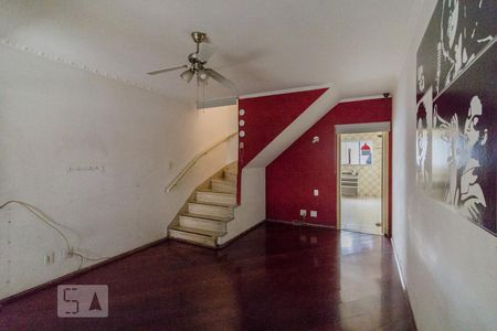 Sala de casa à venda com 3 quartos, 135m² em Rudge Ramos, São Bernardo do Campo