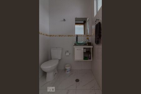 Casa à venda com 151m², 3 quartos e 1 vagaBanheiro 02