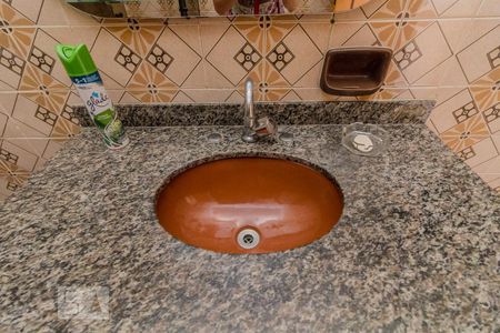 Casa à venda com 151m², 3 quartos e 1 vagaBanheiro 01