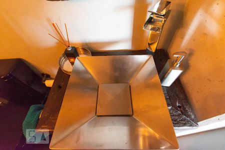 Lavabo de apartamento à venda com 1 quarto, 90m² em Cidade Monções, São Paulo