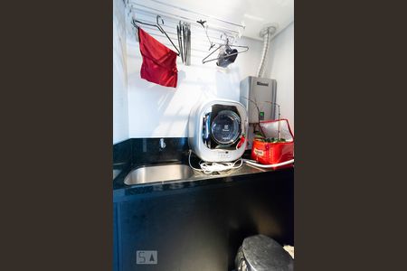 Apartamento à venda com 90m², 1 quarto e 2 vagasÁrea de Servió