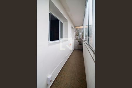 Corredor de apartamento para alugar com 2 quartos, 150m² em Consolação, São Paulo