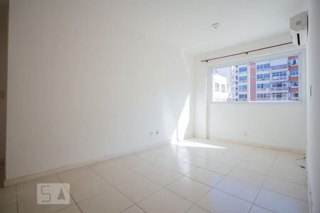 Sala de apartamento para alugar com 2 quartos, 59m² em Botafogo, Rio de Janeiro