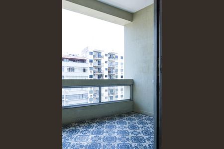 Varanda de apartamento para alugar com 3 quartos, 100m² em Laranjeiras, Rio de Janeiro