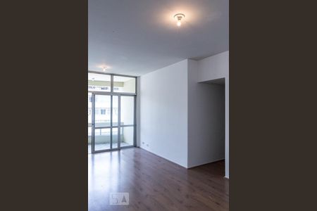 Sala de apartamento para alugar com 3 quartos, 100m² em Laranjeiras, Rio de Janeiro