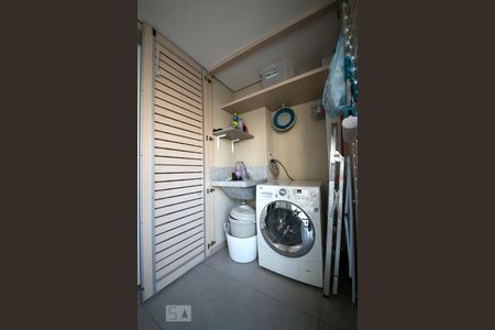 Varanda - Área de Serviço de kitnet/studio para alugar com 1 quarto, 42m² em Brooklin Paulista, São Paulo