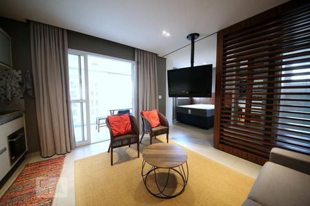 Sala de kitnet/studio para alugar com 1 quarto, 42m² em Brooklin Paulista, São Paulo