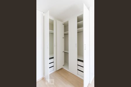 Quarto da Suíte de apartamento à venda com 2 quartos, 64m² em Vila Curuçá, Santo André