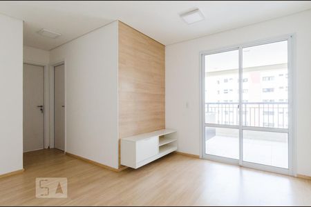 Sala de apartamento à venda com 2 quartos, 64m² em Vila Curuçá, Santo André