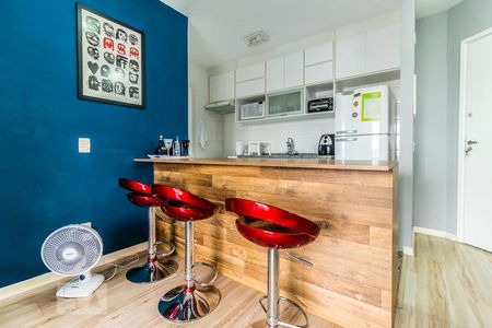 Sala de apartamento à venda com 2 quartos, 58m² em Ponte Pequena, São Paulo