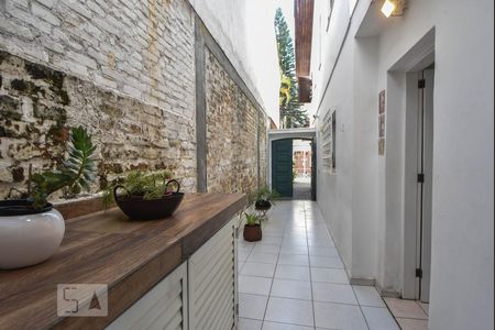 Casa à venda com 106m², 3 quartos e 2 vagas Casa à venda com 106m², 3 quartos e 2 vagasLavanderia