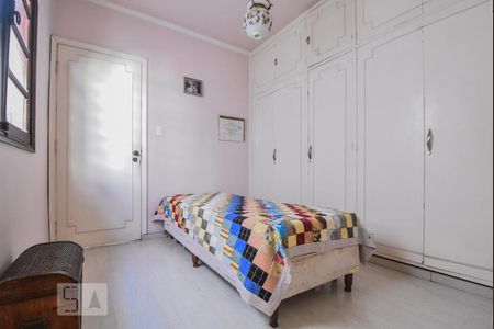 Casa à venda com 106m², 3 quartos e 2 vagas Casa à venda com 106m², 3 quartos e 2 vagasQuarto 02