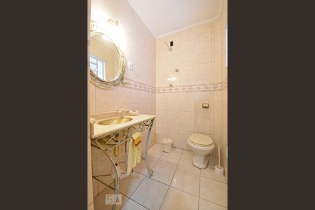 Casa à venda com 106m², 3 quartos e 2 vagas Casa à venda com 106m², 3 quartos e 2 vagasBanheiro Social