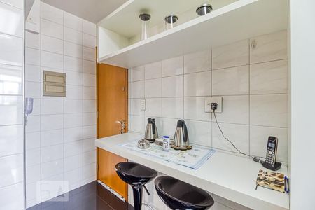 Apartamento para alugar com 115m², 2 quartos e 2 vagas Apartamento para alugar com 115m², 2 quartos e 2 vagasCozinha