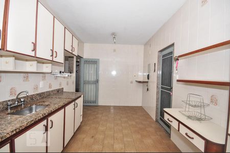 Apartamento à venda com 109m², 2 quartos e 1 vagaCozinha