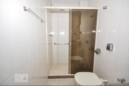 Apartamento à venda com 109m², 2 quartos e 1 vagaBanheiro Social