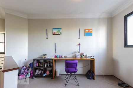 Apartamento à venda com 215m², 2 quartos e 4 vagasentre quartos