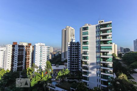 Apartamento à venda com 215m², 2 quartos e 4 vagasvista suíte