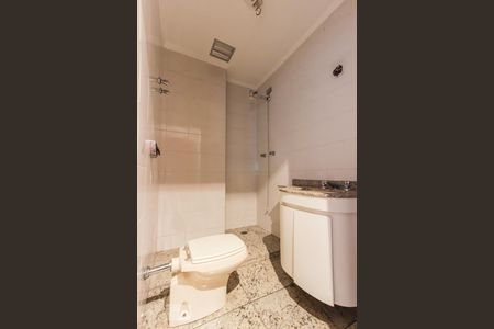 Apartamento à venda com 215m², 2 quartos e 4 vagasbanheiro corredor