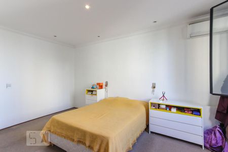 Apartamento à venda com 215m², 2 quartos e 4 vagassuíte 2