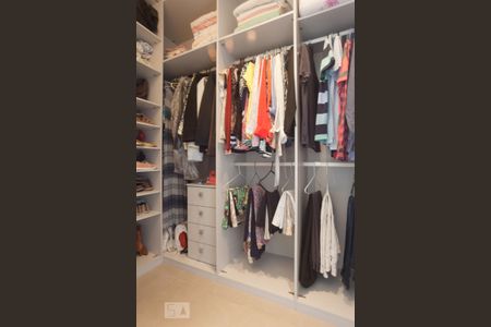 Closet da suíte 1  de apartamento à venda com 2 quartos, 80m² em Vila João Jorge, Campinas