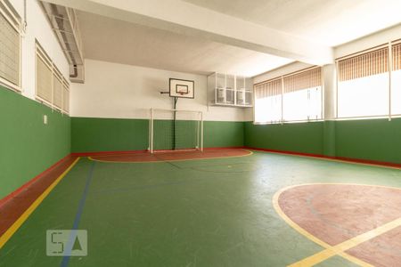 Apartamento para alugar com 74m², 2 quartos e 2 vagasQuadra