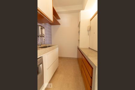Apartamento para alugar com 74m², 2 quartos e 2 vagasCozinha