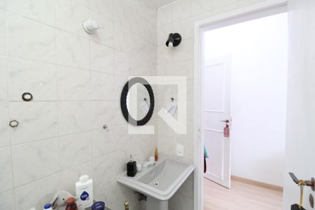 Casa à venda com 262m², 4 quartos e 2 vagasQuarto 1 - Banheiro suíte