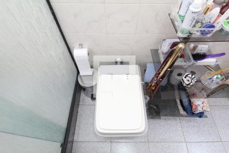 Casa à venda com 262m², 4 quartos e 2 vagasQuarto 1 - Banheiro suíte