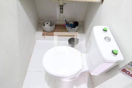Casa à venda com 262m², 4 quartos e 2 vagasLavabo