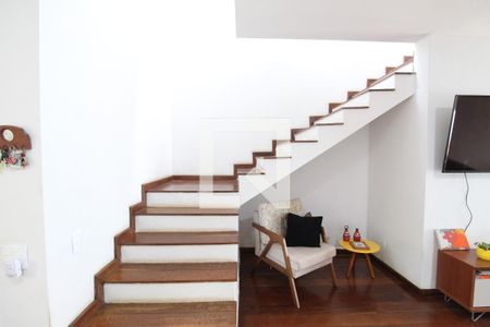 Escada de casa à venda com 4 quartos, 262m² em Freguesia (jacarepaguá), Rio de Janeiro