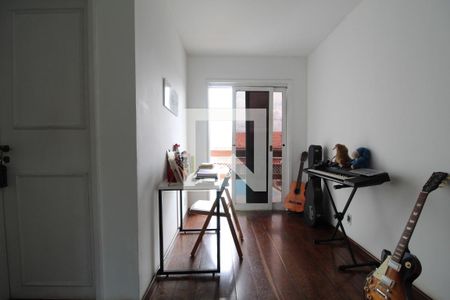 Casa à venda com 262m², 4 quartos e 2 vagasHall