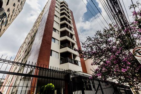 Apartamento para alugar com 42m², 1 quarto e 1 vaga Apartamento para alugar com 42m², 1 quarto e 1 vagaFachada