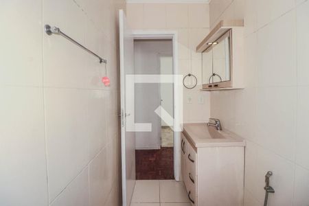 Banheiro de apartamento à venda com 3 quartos, 83m² em Auxiliadora, Porto Alegre