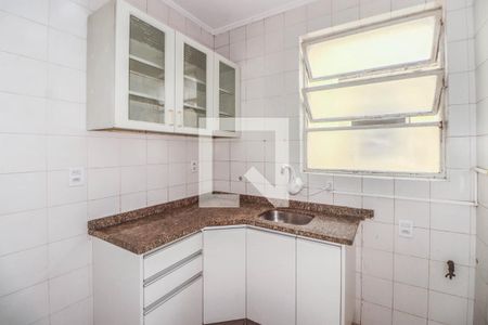 Apartamento à venda com 83m², 3 quartos e sem vaga Apartamento à venda com 83m², 3 quartos e sem vagaCozinha e Área de Serviço