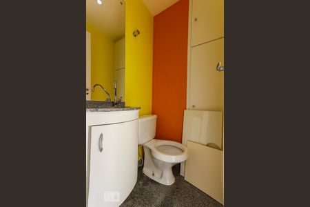 Apartamento para alugar com 78m², 1 quarto e 2 vagaslavabo