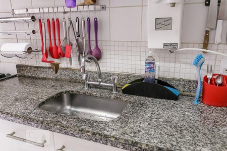 Apartamento à venda com 100m², 3 quartos e 2 vagasDetalhe