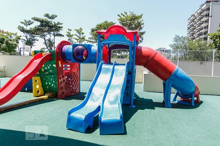 Apartamento à venda com 100m², 3 quartos e 2 vagasPlayground