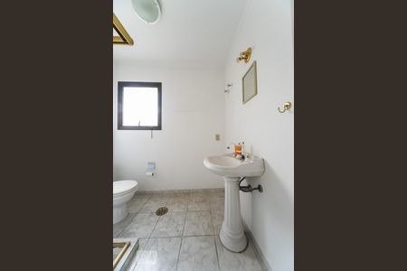 Apartamento à venda com 140m², 4 quartos e 2 vagasBanheiro da Suíte