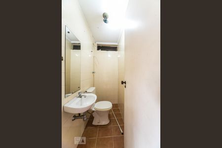 Apartamento à venda com 140m², 4 quartos e 2 vagasBanheiro de Serviço