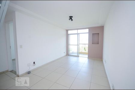 Sala de apartamento à venda com 4 quartos, 140m² em Ingá, Niterói