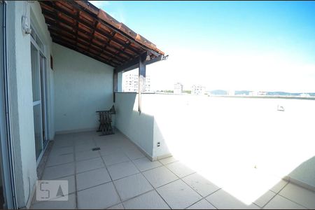 Apartamento à venda com 140m², 4 quartos e 1 vagaVaranda