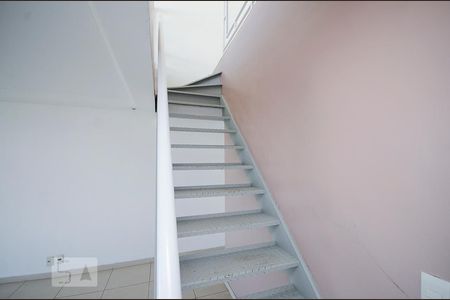 Apartamento à venda com 140m², 4 quartos e 1 vagaEscada para a cobertura