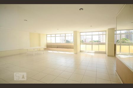 Apartamento à venda com 140m², 4 quartos e 1 vagaÁrea comum