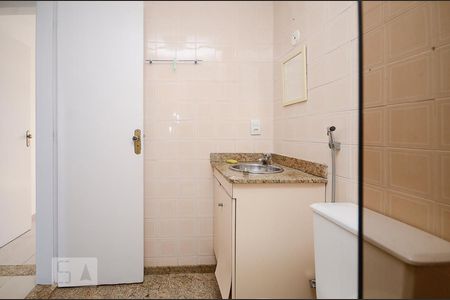 Apartamento à venda com 140m², 4 quartos e 1 vagaBanheiro Social
