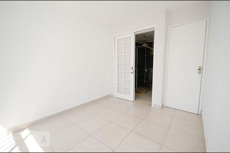 Apartamento à venda com 140m², 4 quartos e 1 vagaSuíte