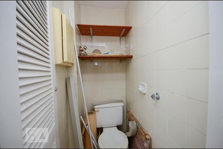 Apartamento à venda com 140m², 4 quartos e 1 vagaBanheiro de Serviço